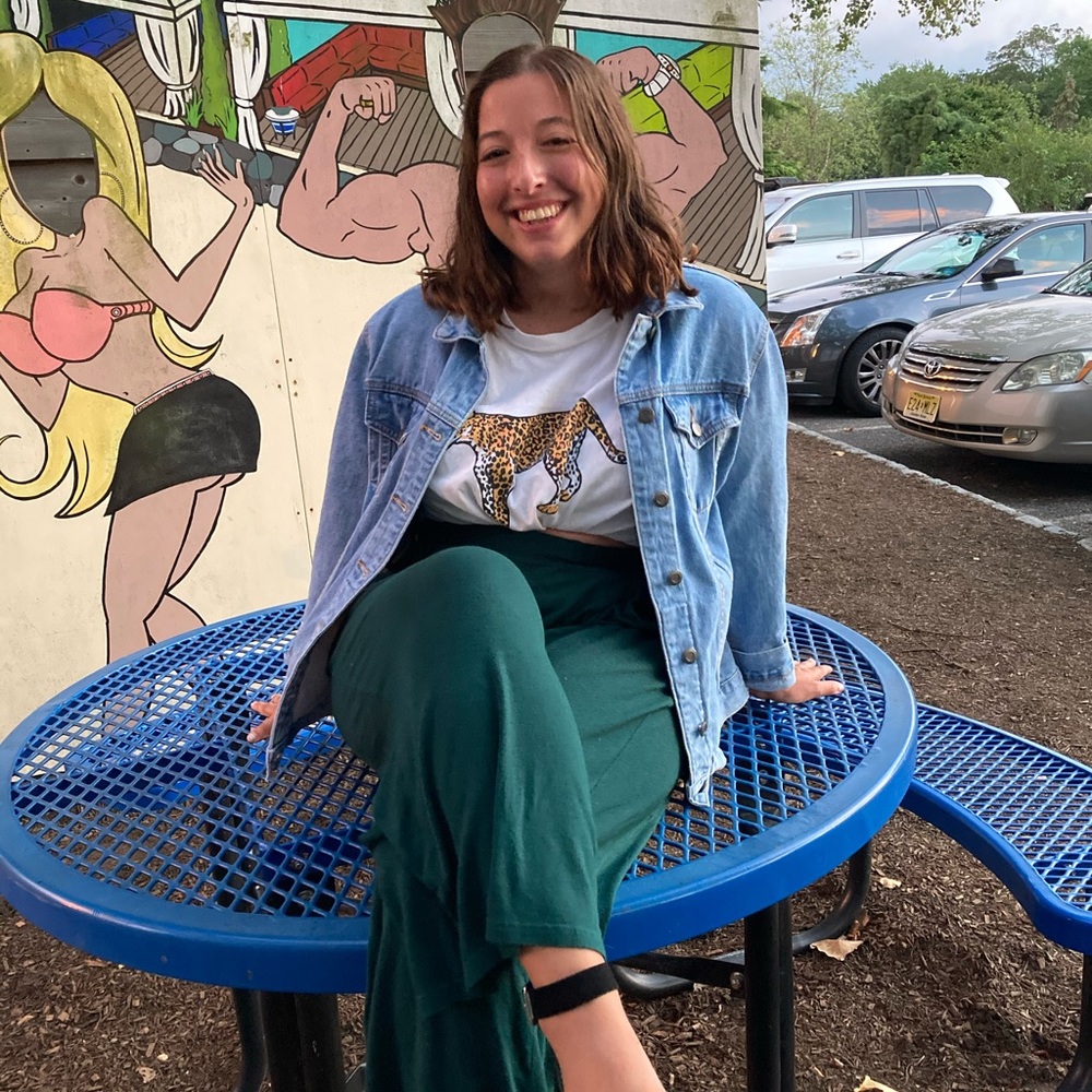 Meet your Posher, Alina